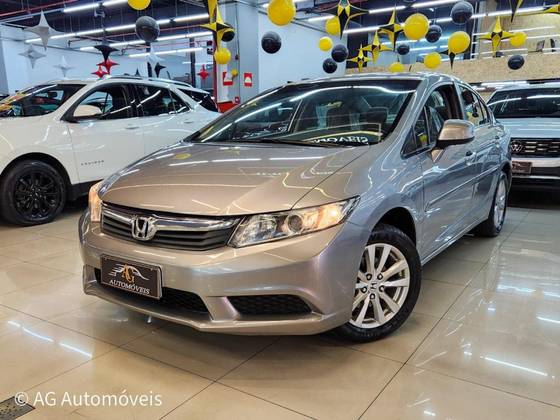 HONDA CIVIC 1.8 LXS 16V FLEX 4P MANUAL